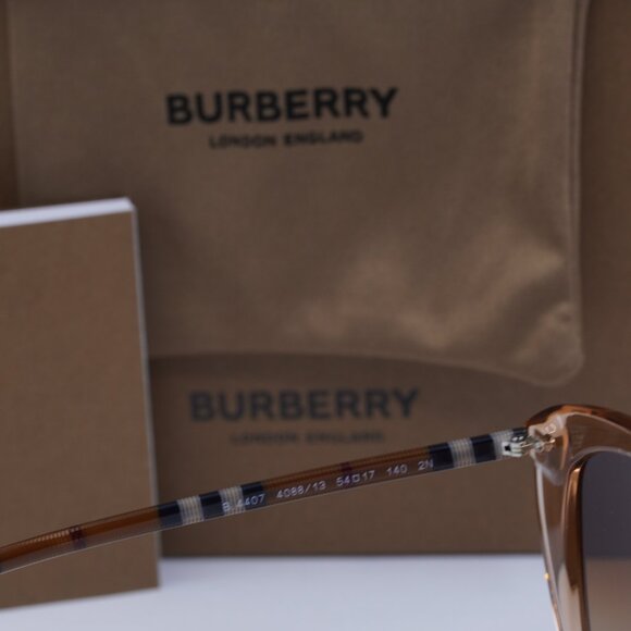 Final Price! Burberry BE4407 408813 Sunglasses - Picture 6 of 7